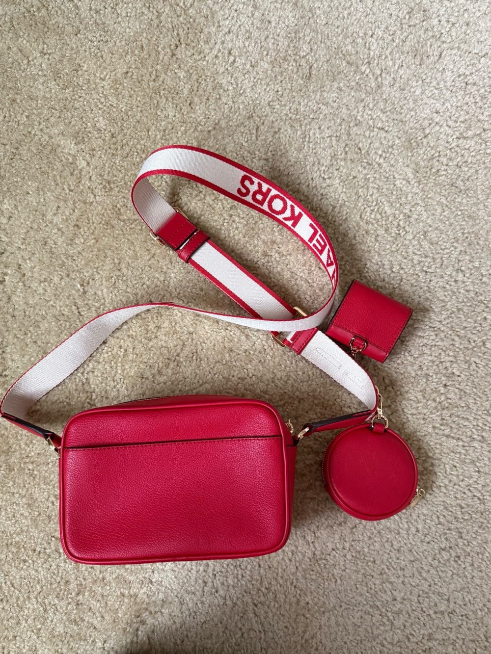Michael Kors Bright Red Leather Camera Crossbody with Matching Pouches - Picture 2 of 3